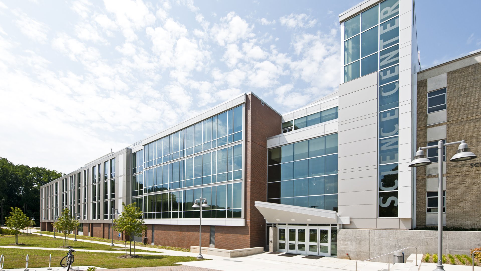 Montgomery College - Science Center